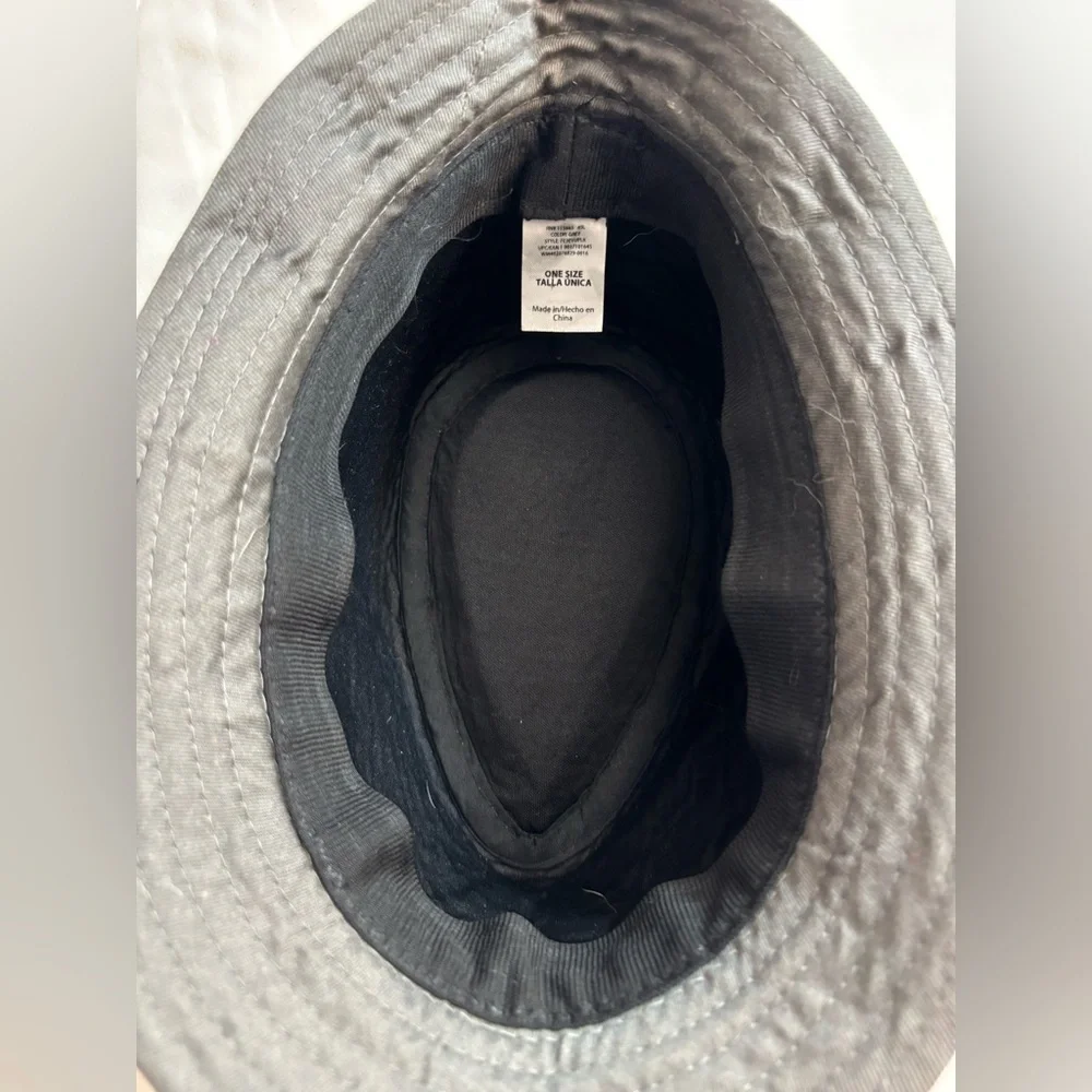 Kids Black Bucket Hat- one size (toddler) Adorbale top hat with white strip